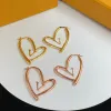Lady Fashion Earring Designer Heart Shape Hoop Letter Sign Luxury örhängen smycken för kvinna av högsta kvalitet Flera valfritt G239121PE-3