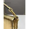Valenteno 2024 Новая цепная сеть маленькая женщина Vbuckle плечо -пакет Vlogo Lady Miniloco Cowhide Handheld Classic Bags Кожа One Straddle Fashion Metal кошелек Rdm0