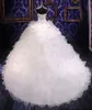 Bollklänning bröllopsklänningar vita brudklänningar formella elfenben ny anpassad plus size spets upp blixtlås älskling ärmlös organza kristallpärlor