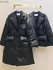 Męska kurtka zimowa Parkas z regulowaną talią dla kobiet długi płaszcz Lady Slim Jackets list Budge cekins sytle płaszcze HKD230911