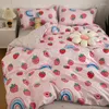 Sängkläder sätter tecknad orange ins jordgubbsdäcke täcker flickor pojkar sängkläder ark blomma täcke täcker enkel sängkläder