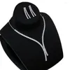 Halsband örhängen uppsättning 2023 ljus full diamant brud bröllop smycken temperament enkel vild kostym grossist