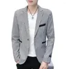 Abiti da uomo 2023 Personalità Primavera Tempo libero Moda Blazer versatile Abito piccolo Top semplice