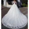 Off-the-shoulder Kanten Trouwjurken Applicaties Vestidos Kapmouwtjes Lace Up Puffy Prinses Bruidsjurken Dubai Designer Sweep Trein Ruches vestidos de novia