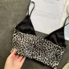 Tanques femininos Mulheres Chic Leopard Camis Tank Top Slim Básico Sexy Coreano Moda Sem Mangas Profundo Vneck Tops Verão