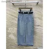 Saias saias designer 23 primavera/verão novo corte triângulo decoração cintura alta dividir denim meio comprimento vestido wk2d l230912