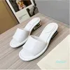 Zomer luxe baguette sandalen schoenen dames brede band nappaleer dia's sculpturale hak slip-on muilezels comfort wandelen