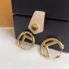 Mode Gold Hoop Huggie örhängen aretes för Lady Women Party Wedding Lovers Gift Engagement Smycken för brud med Box NRJ280p