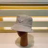 Chapeau de seau de créateur d'automne et d'hiver pour hommes, casquette pour femmes, vacances, sport, Triangle, lettre imprimée, 4 couleurs, casquette