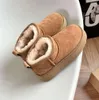 Mulheres inverno ultra mini bota designer botas de plataforma australiana para homens couro real quente tornozelo pele botas sapato luxuoso thin2023