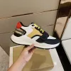 2024 Designer de alta qualidade sapatos casuais de couro real clássico xadrez treinadores baga listras sapato moda treinador para homem mulher bur color bar sneakers