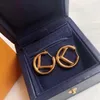Mode Gold Hoop Huggie örhängen aretes för Lady Women Party Wedding Lovers Gift Engagement Smycken för brud med Box NRJ280p