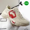 2023 Designer Sneakers Rhyton Casual schoenen Heren Dames Platform oude papa schoen Luxe Vintage Logo Chunky Sneaker beige canvas Leren in elkaar grijpende herensneakers