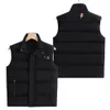 디자이너 Maya Mens Down Vest Womens Stand Collar Down Vest Winter Jacket 자수 가슴 배지 따뜻한 인쇄 배지 Winter Overcoat Sleeveless