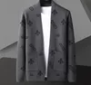 Maglioni da uomo Cardigan di design autunno inverno di marca di moda Taglie forti Giacca in maglia cardigan color impiombato stile Inghilterra