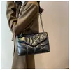 Designer Cassandre Matelasse Umhängetaschen Echtes Leder Puffy Handtaschen Einkaufstasche Frau Mode Vollschwarze Y-förmige Klappe Messenger Umhängetaschen Ketten Brieftaschentaschen