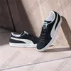 2023 Designer Low Top Casual Shoes Tennis Shoes Small White Shoes Retro Skateboard Black and White Green Red Leather Luxury Womens Menscasual Sports Shoes