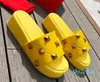 Snygga tofflor Fashion Classics Slides Sandaler Män kvinnor Skor Tiger Cat Design Summer Huaraches