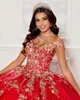Röd bollklänning quinceanera klänningar pärlstav applicerade promklänningar från axelhalsen tiered tyll söt 15 korsett maskerad klänning