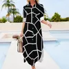 Abiti casual Linee nordiche bianche Abito in chiffon Mosaico geometrico Piuttosto manica lunga Estetica scollo a V Grafica oversize