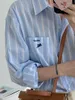女性用ブラウスフルスリーブ特大のストライプシャツ女性2023秋のファッションルーズコットン刺繍カジュアルブラウストップピンク付きポケット