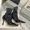 Stivaletti con fibbia di alta qualità Punta a punta Tacchi a spillo per ragazze donne designer di lusso Suola in cuoio Stivaletti Abito da festa Scarpe da sera Calzature di fabbrica Taglia 35-40