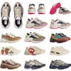 Sıradan Ayakkabı Tasarımcı Sneaker Tasarımcıları Ayakkabı Çok renkli spor ayakkabılar Bej Erkekler Eğitmenler Vintage Lüks Chaussures Bayanlar Deri Ayakkabı Sneakers
