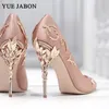 Zapatos de vestir elegantes de seda para mujer, tacones de hojas, tacones altos, flores, boda, diseño de marca, zapatos de punta estrecha, tacón alto para mujer 230912