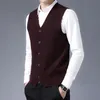 Men's Sweaters Top Grade 6 5 Wool Sweater Vest Spring and Autumn Men Smart Casual Classic Argyle Sleeveless V Neck Knit 230912