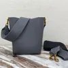 Högkvalitativ designer Bag Luxury Tote Bag Classic Crossbody Bag Fashion Vertical in äkta läderkalvskinn kan hand bära axel bär crossbody carry