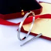 Designer 4mm armband voor dames heren manchet gouden Bangle Dames Heren Titanium Stalen Armbanden Goud Zilver Rose Mode Armband Luxe Sieraden maat 16 17 18 19cm