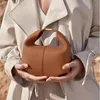 Designer Numero11 Crossbody Bag Luxury Women Dumplings Bento Buns Black Brown Zip Hobo Purse Slät kalvläder Paris Handväskor