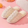 Slippers Slippers 2023 Winter Moda Women Home Cotton Sapatos de algodão quente Pluxush Sapato de lã Fluffy Ladies Memory Foam Flats