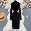 Casual Kleider Rollkragen Kalte Schulter Langarm Pullover Kleid Für Frauen Herbst Winter Strass Dekoration Midi Bodycon Gestrickte