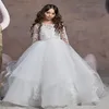 Летние платья для девочек-цветочниц на свадьбу Бальное платье принцессы длиной до пола Белые кружевные тюлевые аппликации Бальные платья с длинными рукавами Pagea241I