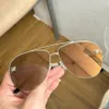 빈티지 조종사 선글라스 금 하프 프레임 그레이 렌즈 남성 Sunnies Gafas de Sol Designer Sunglasses Shades occhiali da Sole UV400 보호 안경