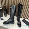 Designer - botas até o joelho de couro preto com cadarço e sapatos de inverno de grife