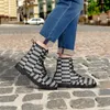 Fai da te Classic Martin Boots uomo donna scarpe Modello personalizzato moda cool Nero striscia bianca Stivali casual rialzati versatili 35-48 74010