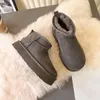 Australian Austrailia Pantofole da donna Kid Slide Fluffy Furry wggs Nero Grigio Caffè Sandali classici Inverno Tinta unita Home Indoor Scarpe basse 36-45 uggly