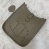 Ny designer väska ren handgjorda vaxtråd äkta läder kvinnors väska axelväska mini väska mini crossbody väska koholle ihålig crossbody brevväska med låda