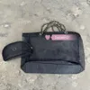 Bolsa de almacenamiento Conjunto clásico de 2 bolsas Letra C Organizador clásico Bolso de mano con estampado de malla para mujer con ribbion Moda Red de viaje Regalo de maquillaje 330a