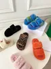 2023 Pelz-Slipper-Plateau-Hausschuhe, Schrammen, Wollschuhe, Schaffell-Pelz, echtes Leder, klassische Marke, lässige Frauen außerhalb von Sliderl, flacher Slipper