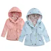 Vestes 7 8 ans filles Trench manteaux automne broderie nouvelle veste pour enfants à capuche Style fermeture éclair coupe-vent enfants vêtements R230912