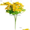 Dekorative Blumen Kränze 28 Köpfe 7 Zweig DIY Blume Niedliche Seidengänseblümchen Künstliche Ein Blumenstrauß Home Tischdekorationen Q230825 Drop Del Dhg5O