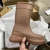 مصمم نساء أحذية التمهيد المطر المطاط الشتاء منصة Rainboots منصة الكاحل على نصف اللون الأسود الأسود الخضراء البؤرية في الهواء الطلق التمساحات الفاخرة في الهواء الطلق