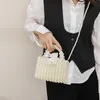 Fabryczne wylot dla kobiet worka na ramiona Mała design z koralikami torebki w zachodnim stylu wydrążona w torbie na bitę małe świeże i słodkie torebki perłowe 10512#