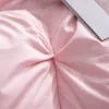 Set di biancheria da letto Lofuka Rosa 100% piumino d'oca bianco Trapunta di riempimento 3D Piumino di pane Trapunta invernale Coperte per tutte le stagioni Filo di seta Conchiglia per dormire 230912