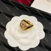 Znakomity diamentowy pierścionek luksusowy designerka Kobiety Pierścień Wysokiej jakości biżuteria na temat zaręczynów na świąteczny prezent na prezent świąteczny