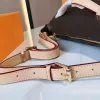 Luxe ontwerpers heuptassen Bruin Letter Cross Body schoudertas 43644 riem portemonnee crossbody tas Dames designer heuptas Heuptassen Klassiek heuptasje Gemakkelijk zakje aan de riem