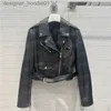 メンズファーフェイクファーPUレザージャケット女性デザイナークロップコートクールガールオートバイジャケットHiphop Streetwear L230913